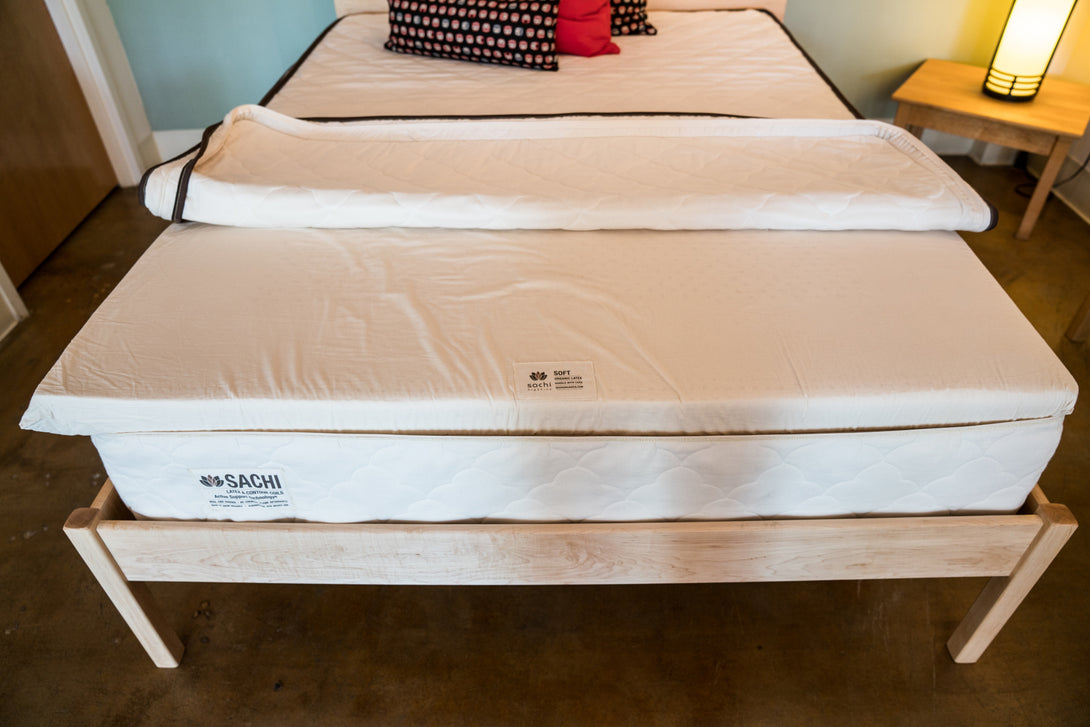 Latex & Comfort Coil Mattress - Sachi Organics 